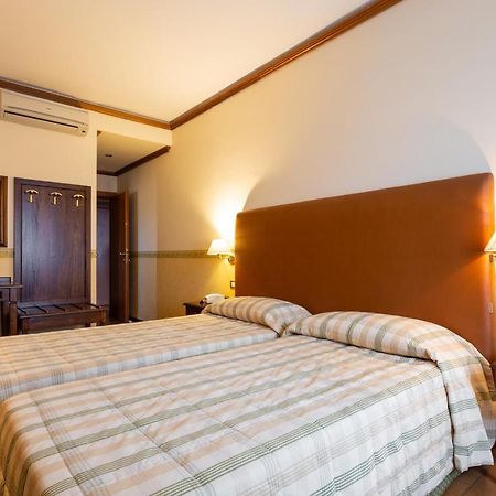 Albergo Il Cacciatore Spello Eksteriør bilde