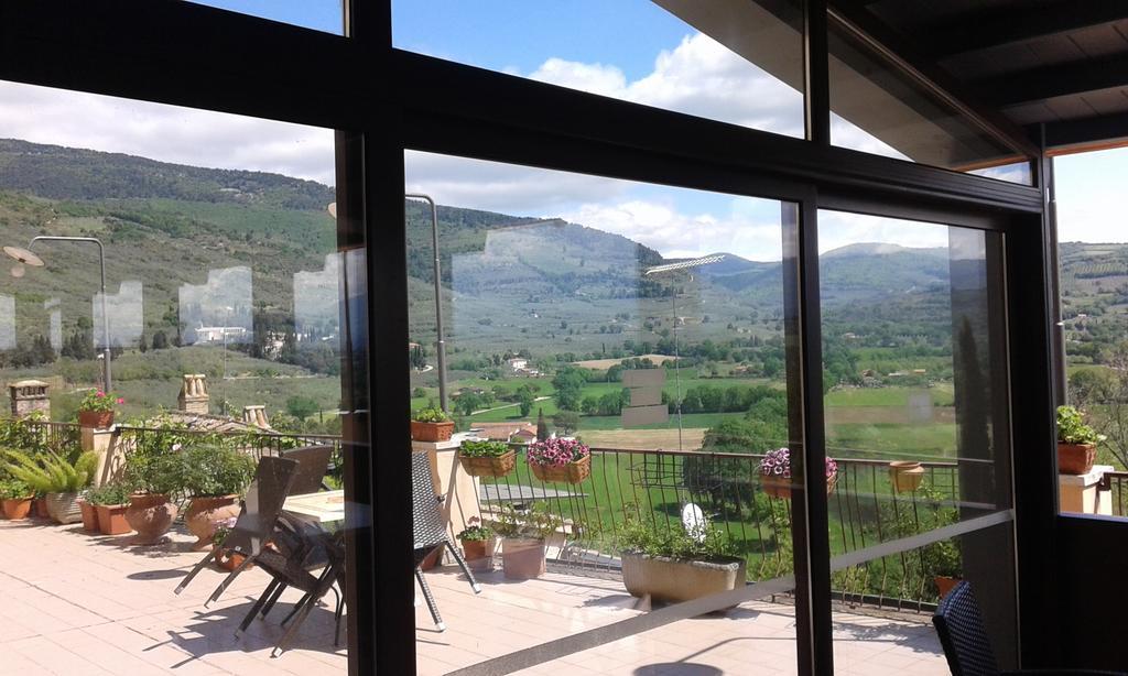 Albergo Il Cacciatore Spello Eksteriør bilde