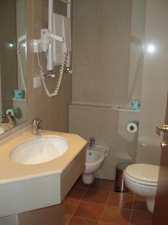 Albergo Il Cacciatore Spello Rom bilde