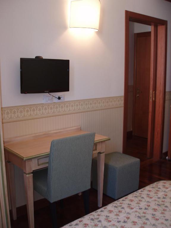 Albergo Il Cacciatore Spello Rom bilde