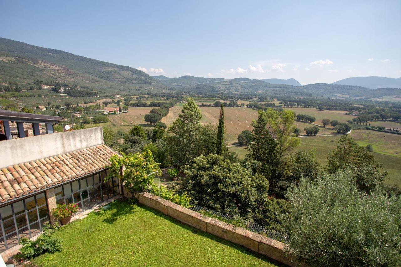 Albergo Il Cacciatore Spello Eksteriør bilde